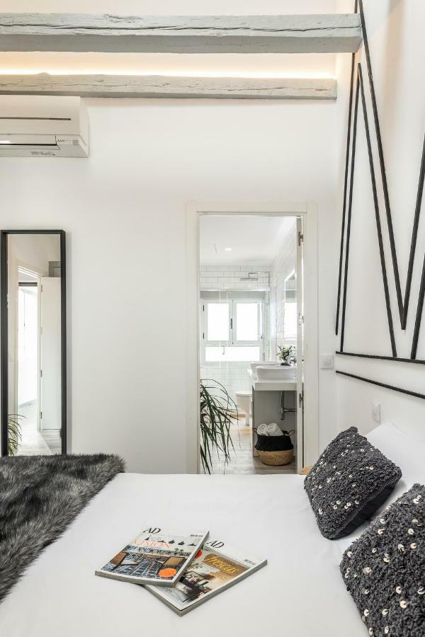 Waou Sky Of Madrid Es Mia - Corta Duracion Apartment Exterior photo